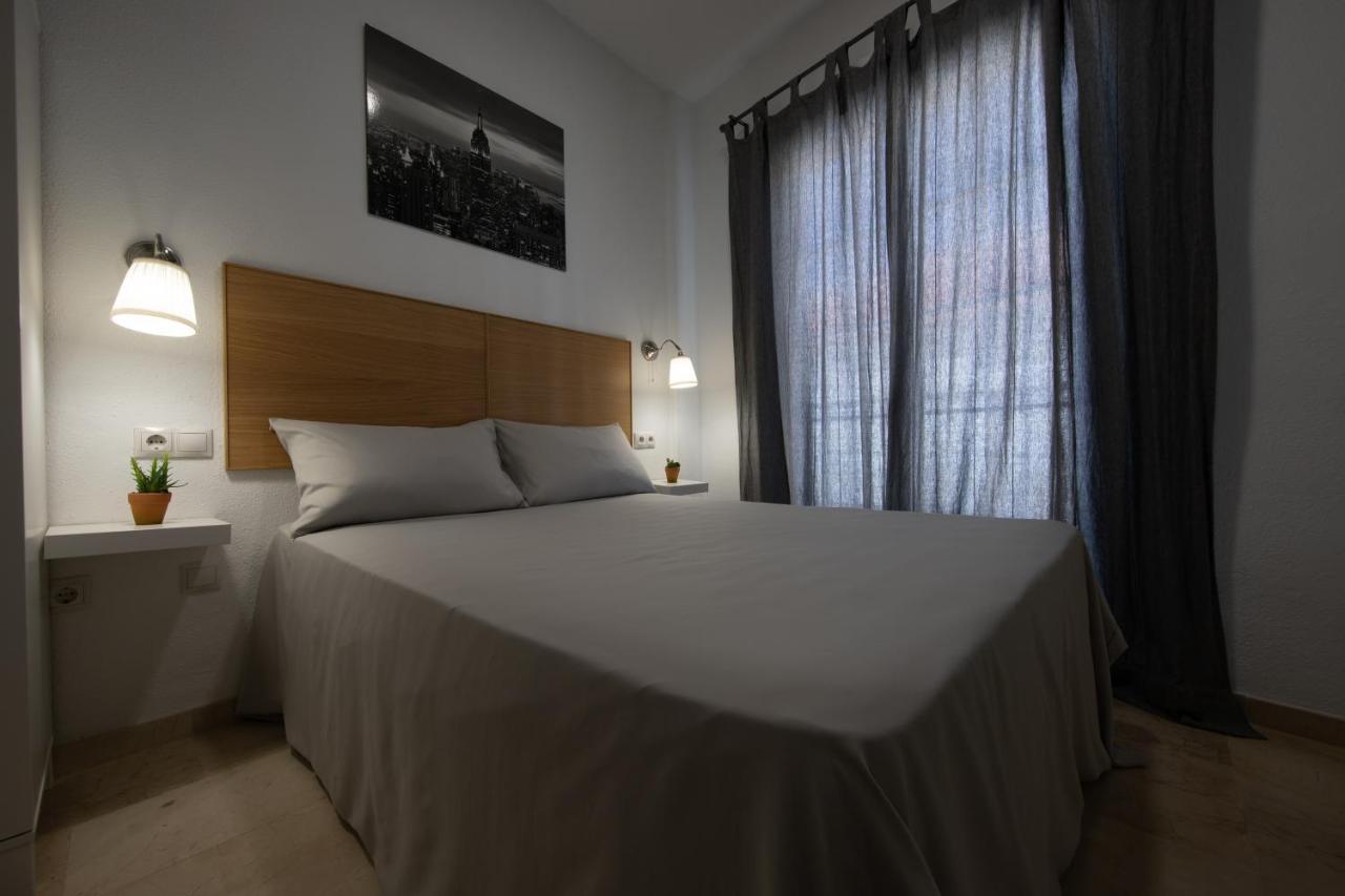 Appartamento Private Rooftop & Elegant Studio - Center By Rems Málaga Esterno foto