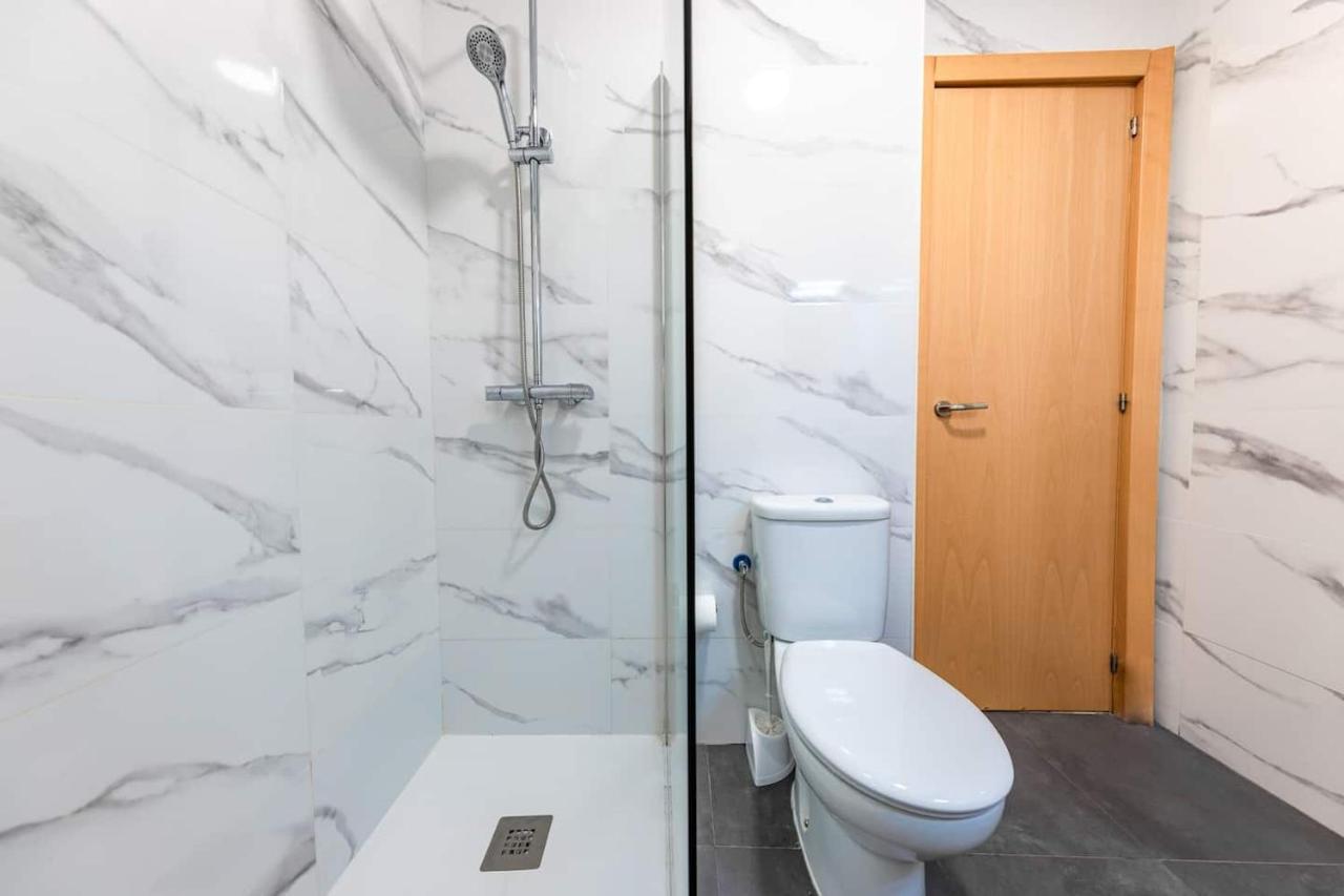 Appartamento Private Rooftop & Elegant Studio - Center By Rems Málaga Esterno foto